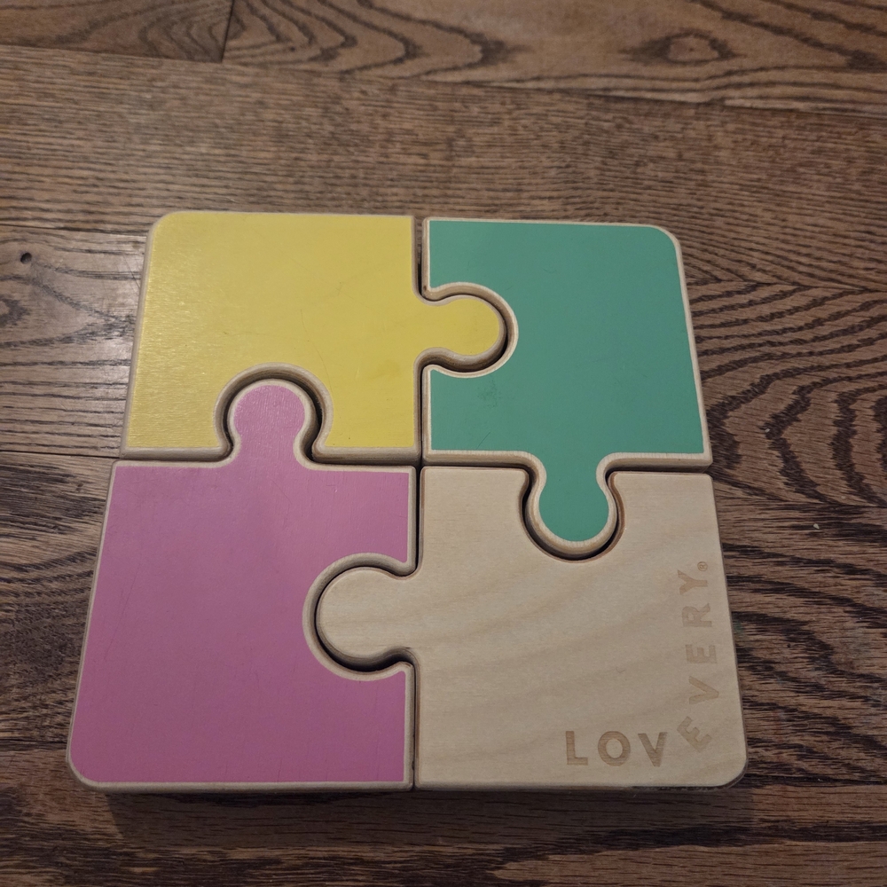 Lovevery-  Colorful Chunky Wooden Jiggsaw Puzzle